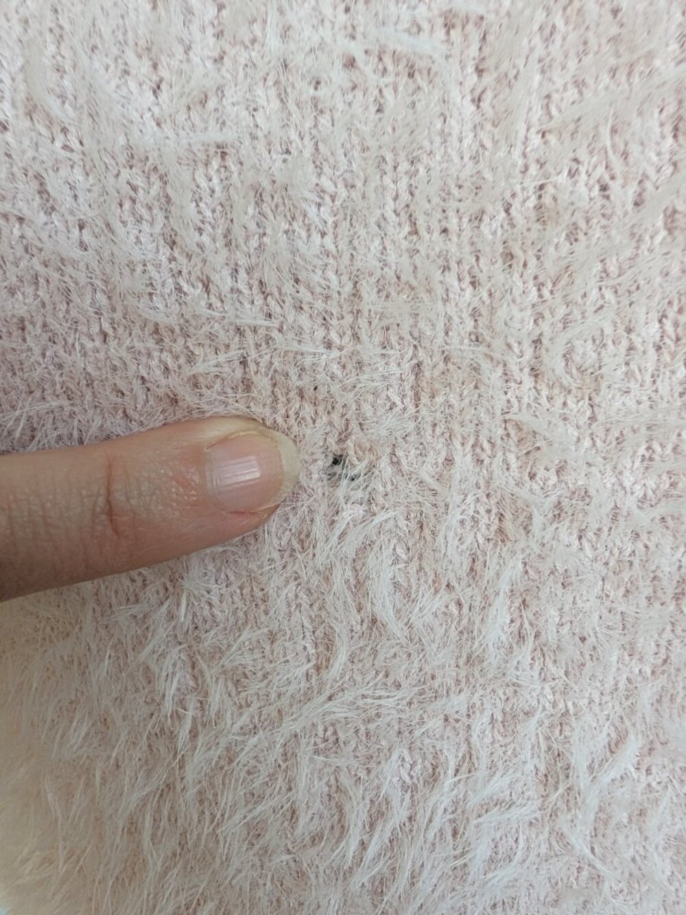 La Vie en Rose Fuzzy Eyelash Knit Crop Tank | Medium - Picture 10 of 10